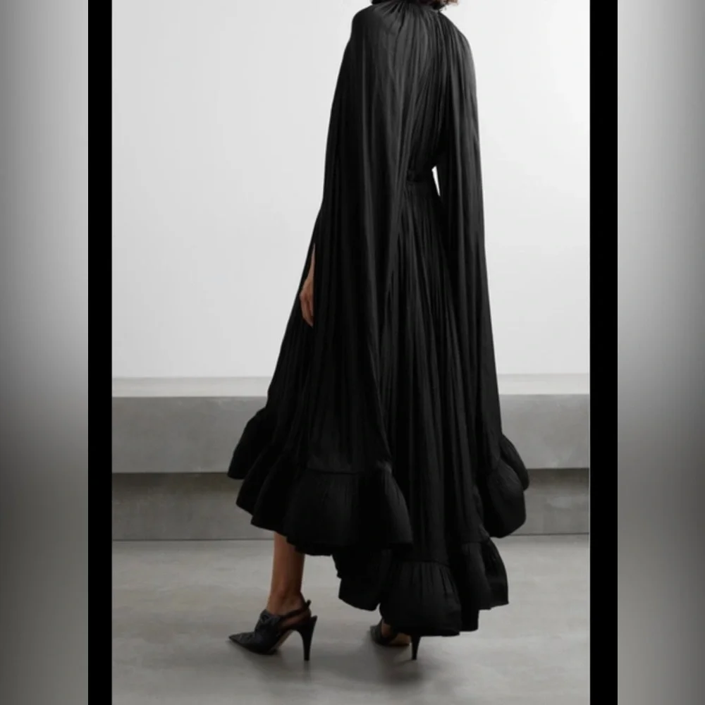 LANVIN
Cape-effect tie-detailed ruffled crepe dress FR36 - Picture 3 of 8